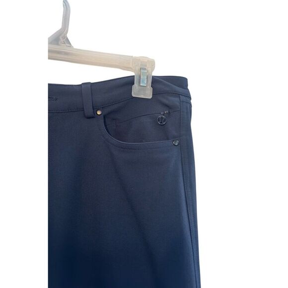 Lululemon Navy Blue Pants estimated size 6 to 8 - Picture 6 of 16